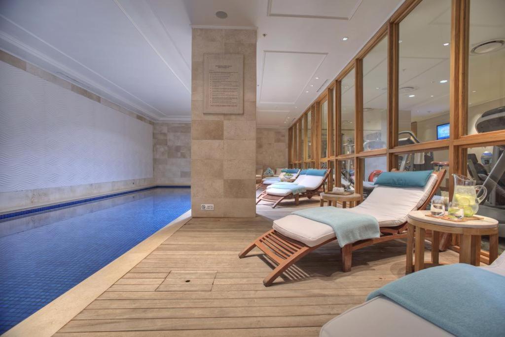 Taj Hotel Cape Town - Luxury 5 Star Suites - Very Spacious With Kitchenette, Lions Head Views Zewnętrze zdjęcie